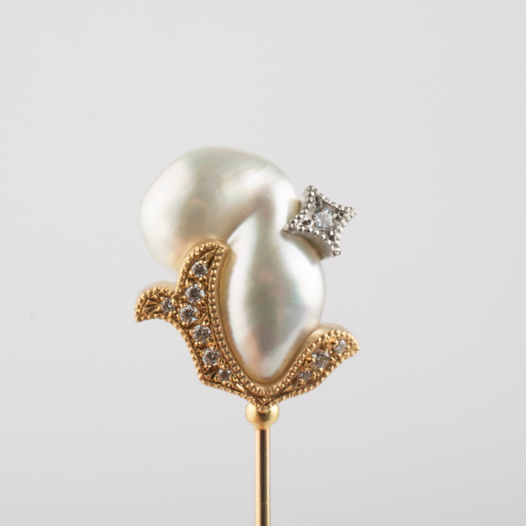 coronet south sea pearl diamond pin broach 362